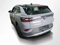 Gebraucht VW ID.4 Pure 108 kW (148 PS) 2022 Mondsteingrau schwarz SUV