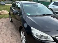 Gebraucht Opel Astra 125 PS (91 kW) 2011 Schwarz Kombi