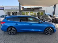 Używany Ford Focus Titanium 150 KM (110 kW) 2018 Niebieski Sedan/Limuzyna