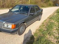 Gebraucht Mercedes 190 118 PS (86 kW) 1989 Braun Limousine