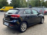 Gebraucht Kia Rio Vision 101 PS (74 kW) 2023 Schwarz Limousine