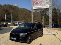 Gebraucht VW Multivan Style 150 PS (110 kW) 2023 Deep black perleffekt Van
