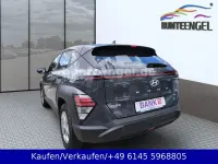 Gebraucht Hyundai Kona Select 141 PS (103 kW) 2024 Grau SUV