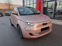 Gebraucht Fiat 500e La Prima 86 kW (118 PS) 2022 Rosegold metallic Kleinwagen