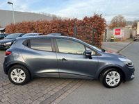 Gebraucht Renault Clio IV 73 PS (53 kW) 2016 Grau Pickup