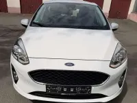 Gebraucht Ford Fiesta 101 PS (74 kW) 2019 Frostweiß Kleinwagen