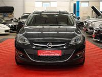 Gebraucht Opel Astra Exklusiv 165 PS (121 kW) 2015 Schwarz Kombi