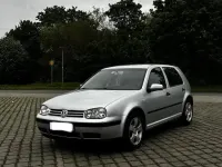 Gebraucht VW Golf IV 75 PS (55 kW) 2002 Silber Kleinwagen