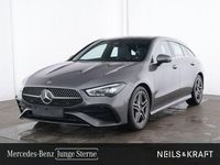 Gebraucht Mercedes CLA200 AMG 150 PS (110 kW) 2024 Metalliclack mountaingrau Kombi