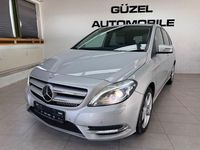 Gebraucht Mercedes B250 211 PS (155 kW) 2014 Silber Van / Kleinbus
