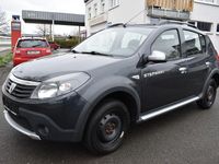 Gebraucht Dacia Sandero Stepway 84 PS (61 kW) 2011 Grau Kleinwagen