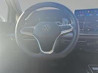 Gebraucht VW Golf VIII Style 150 PS (110 kW) 2025 Schwarz Limousine