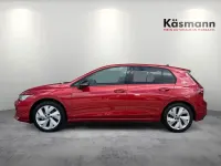 Gebraucht VW Golf VIII Goal 150 PS (110 kW) 2025 Rot Limousine