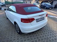 Gebraucht Audi A3 Cabriolet Ambition 105 PS (77 kW) 2011 Weiß Cabrio