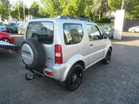 Gebraucht Suzuki Jimny Comfort 86 PS (63 kW) 2010 Silber SUV