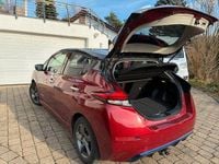 Gebraucht Nissan Leaf N-Connecta 110 kW (150 PS) 2019 Rot Kleinwagen