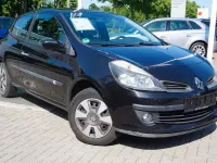 Używany Renault Clio III Dynamique 75 KM (55 kW) 2008 Czarny Hatchback