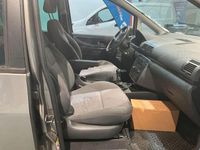 Gebraucht VW Sharan 150 PS (110 kW) 2010 Grau Van / Kleinbus