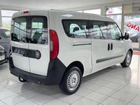 Gebraucht Fiat Doblò Basis 95 PS (69 kW) 2017 Weiß Van / Kleinbus