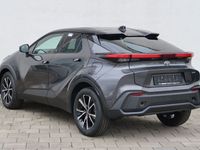 Gebraucht Toyota C-HR Team 140 PS (102 kW) 2024 Marlingrau metallic / dach sch SUV