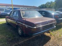 Gebraucht Mercedes 240 72 PS (52 kW) 1981 Rot Limousine