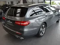 Gebraucht Mercedes E220 Avantgarde 194 PS (142 kW) 2020 Grau Limousine