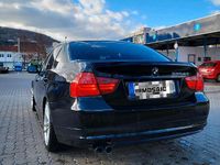 Gebraucht BMW 330 245 PS (180 kW) 2009 Schwarz Limousine