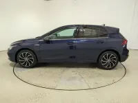 Gebraucht VW Golf VIII Style 150 PS (110 kW) 2022 Atlantic blue metallic Limousine