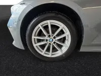 Gebraucht BMW 320 Performance 190 PS (139 kW) 2025 Skyscraper grau metallic Kombi