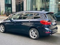 gebraucht BMW 220 Gran Tourer i Sport Line aus 9/2018, 48 TKM, 7 Sitze, Navi