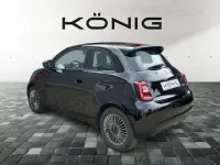 Gebraucht Fiat 500e Basis 86 kW (118 PS) 2023 Onyx schwarz Kleinwagen