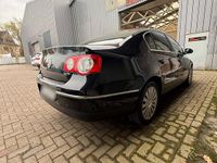 Gebraucht VW Passat 140 PS (102 kW) 2007 Schwarz Limousine