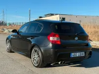 Second-hand BMW 130 Performance 265 CP (194 kW) 2006 Negru Hatchback