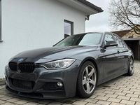 Gebraucht BMW 320 184 PS (135 kW) 2015 Grau Limousine