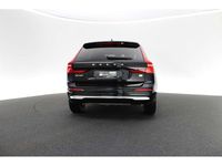 Gebraucht Volvo XC60 Core 253 PS (186 kW) 2024 Onyx schwarz SUV
