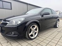 Gebraucht Opel Astra GTC Innovation 125 PS (91 kW) 2009 Schwarz Limousine