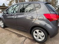 Gebraucht Kia Venga 125 PS (91 kW) 2014 Grau Kleinwagen