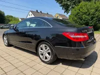 Gebraucht Mercedes E250 Avantgarde 204 PS (150 kW) 2010 Schwarz Coupé