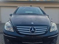 Gebraucht Mercedes B200 140 PS (102 kW) 2007 Schwarz Van / Kleinbus