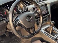 Gebraucht VW Passat Comfortline 150 PS (110 kW) 2019 Silber Kombi