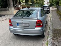Gebraucht Opel Astra 75 PS (55 kW) 2000 Silber Kleinwagen