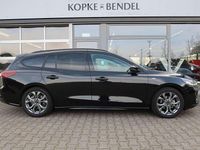 Gebraucht Ford Focus ST-Line 125 PS (91 kW) 2025 Obsidianschwarz metallic Kombi