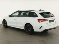 Neu Skoda Octavia RS 265 PS (194 kW) 2026 Mamba grün Kombi