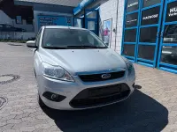 Używany Ford Focus Style 109 KM (80 kW) 2010 Srebrny Kombi