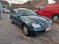 Gebraucht Mercedes C200 Elegance 116 PS (85 kW) 2001 Grün Limousine