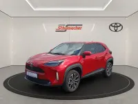 Gebraucht Toyota Yaris Cross Team 116 PS (85 kW) 2023 Rot SUV