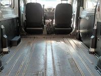 Second-hand Ford Transit 131 CP (96 kW) 2018 Alb Monovolum