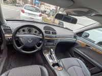 Gebraucht Mercedes E270 177 PS (130 kW) 2002 Schwarz Limousine