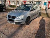 Gebraucht VW Polo 60 PS (44 kW) 2009 Silber Kleinwagen