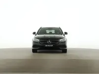 Gebraucht Mercedes E300 Avantgarde 306 PS (225 kW) 2022 Schwarz Limousine